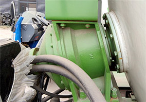 three-wheel mixer truck(图3)